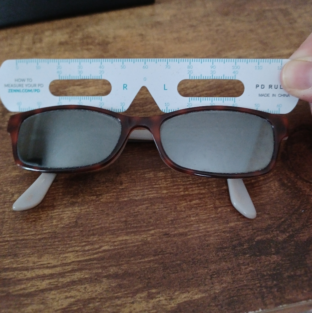 Guess Rx Frames - image 3